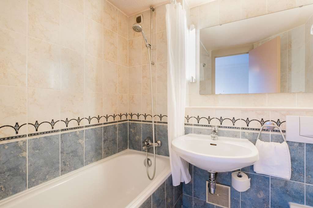 hotel des arcades de cachan grand paris sud