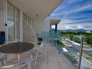 park regis city quays