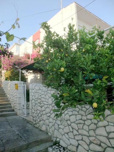 hvar