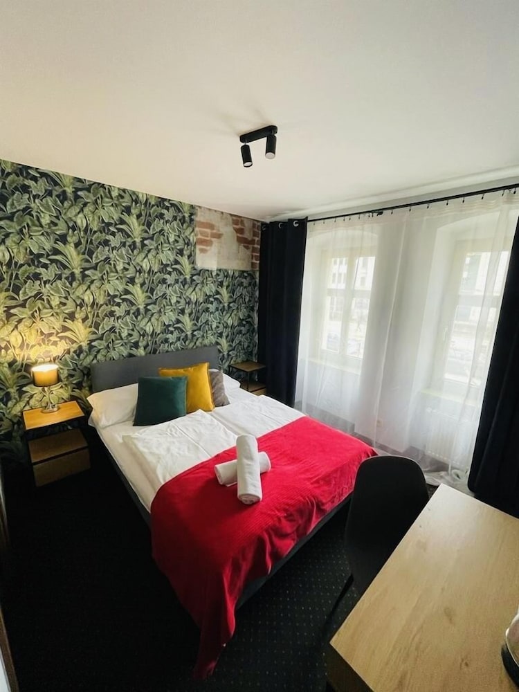 boogie deluxe old town