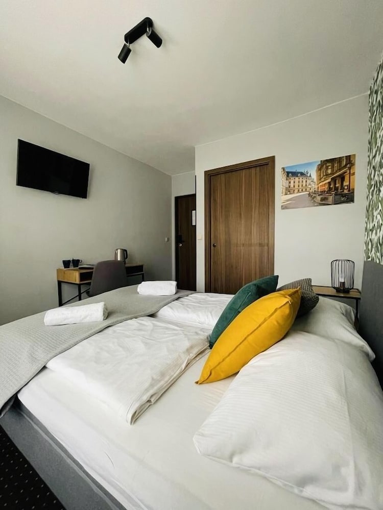 boogie deluxe old town