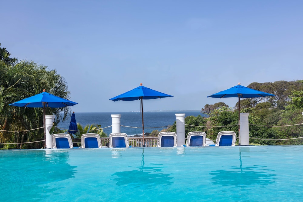 bacolet beach club