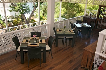 bacolet beach club