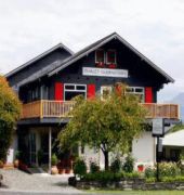 Chalet Queenstown,Queenstown>>Otago,4 star
