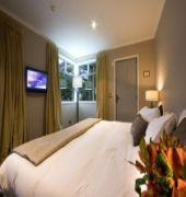 Chalet Queenstown,Queenstown>>Otago,4 star