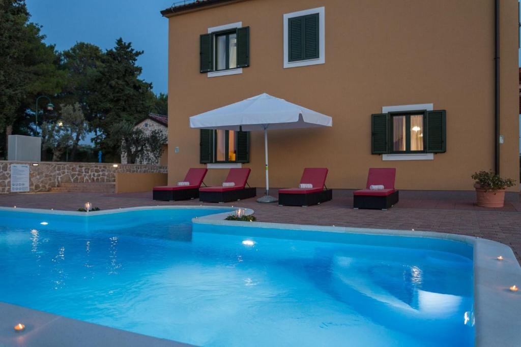 Villa Primorje,Sveti Filip I Jakov>>Biograd Na Moru,3.5 star