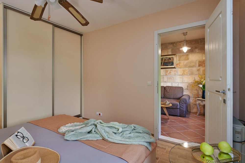 apartment borna