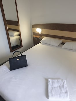 fasthotel montpellier ouest