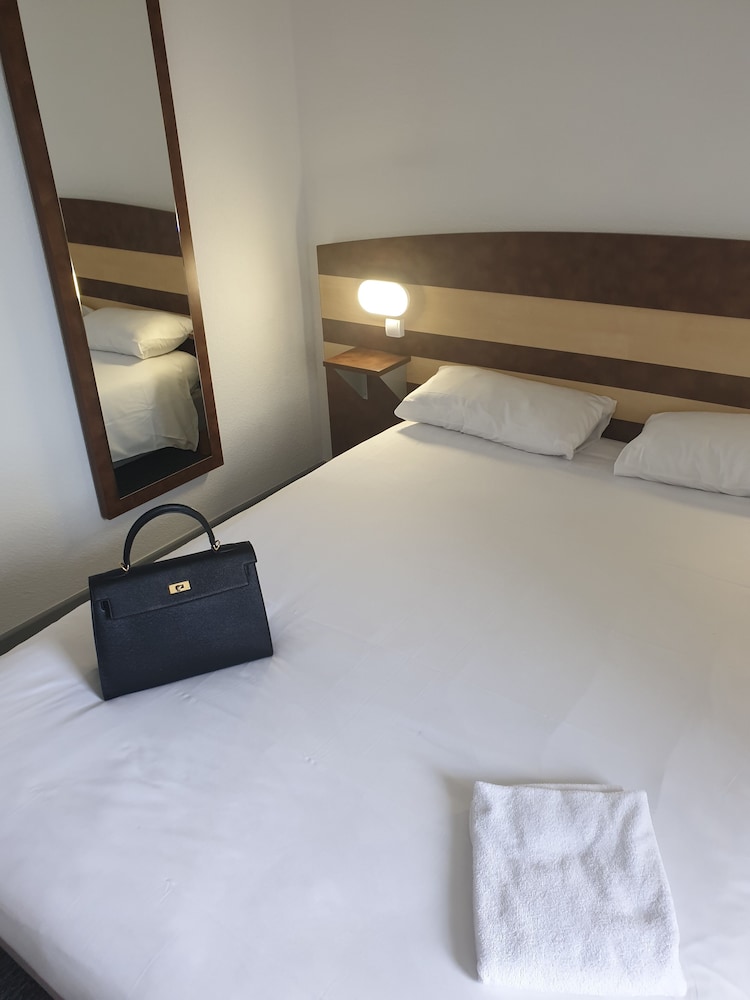 fasthotel montpellier ouest