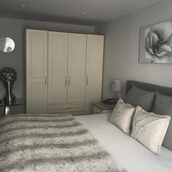 the white hart hotel