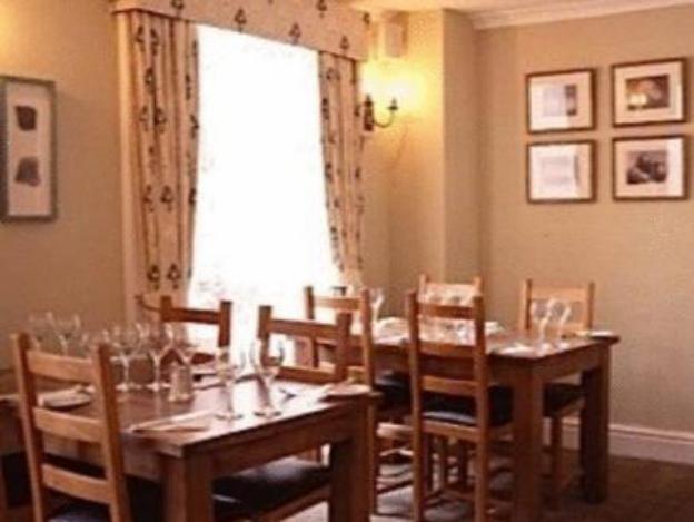 the white hart hotel