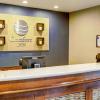 comfort inn and suites north greenfield