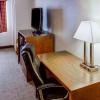 comfort inn and suites north greenfield