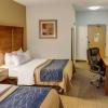 comfort inn and suites north greenfield