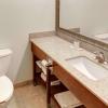comfort inn and suites north greenfield