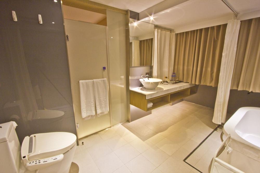 w5 best hotel