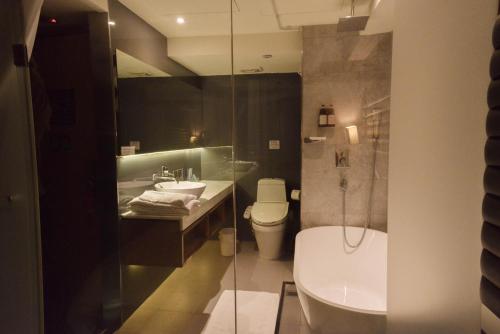 w5 best hotel