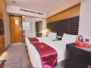 w5 best hotel
