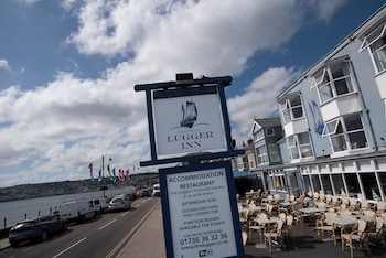 the lugger inn