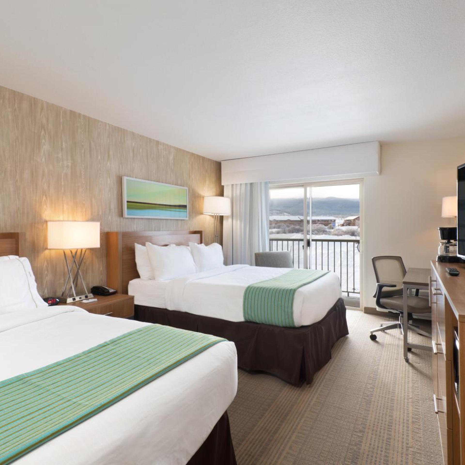 holiday inn express and suites fraser by ihg