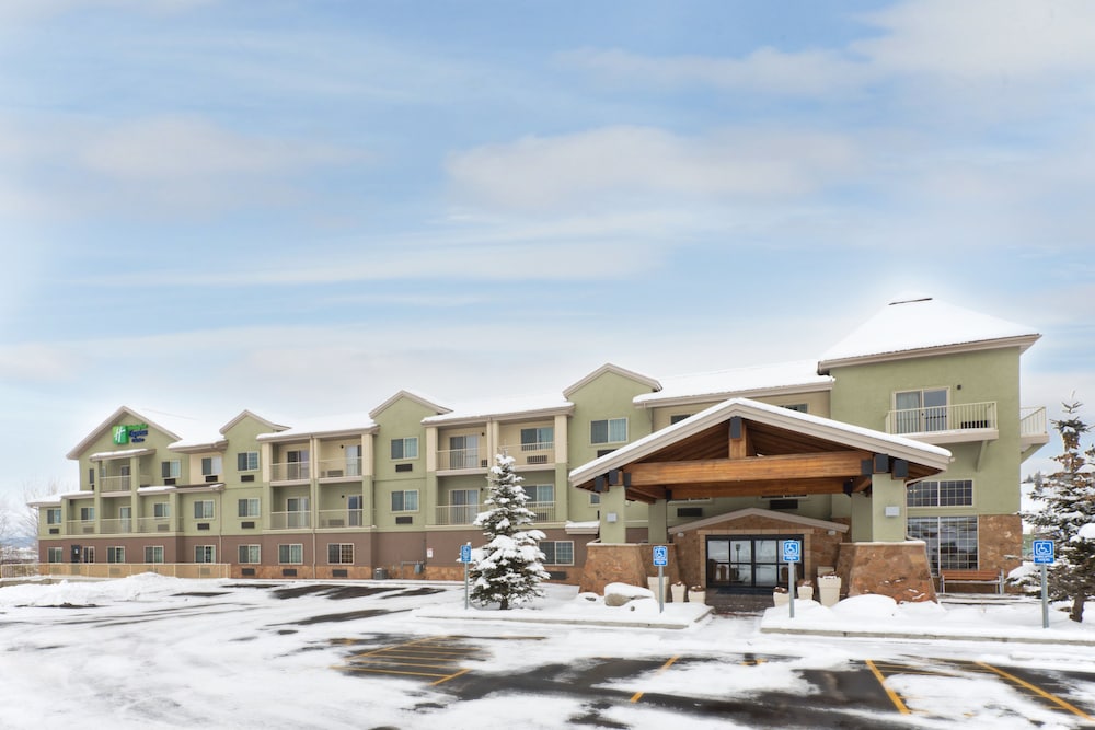 holiday inn express and suites fraser by ihg