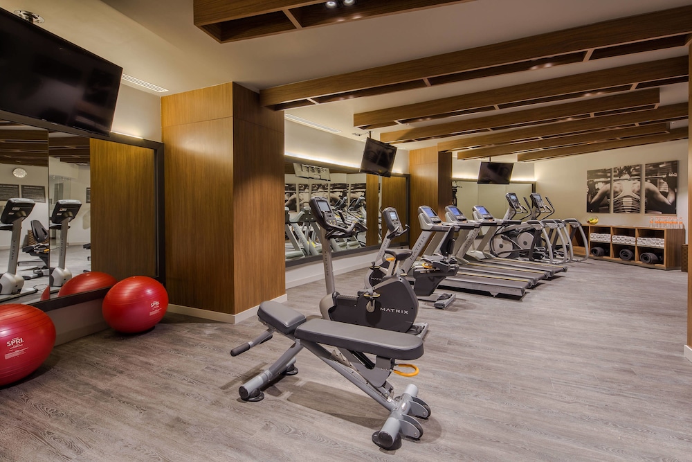 ac hotel by marriott guadalajara expo