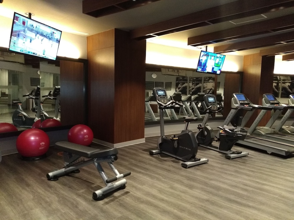 ac hotel by marriott guadalajara expo