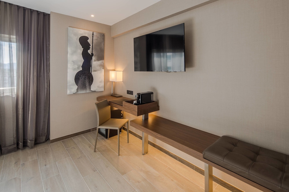 ac hotel by marriott guadalajara expo