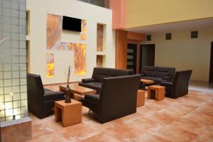 hostalia hotel expo and business class