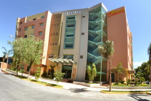 hostalia hotel expo and business class