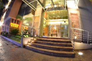 hostalia hotel expo and business class