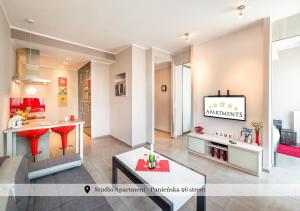 5 stars apartments old town