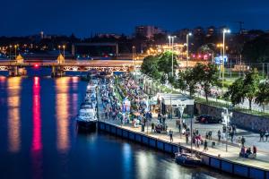 5 stars apartments old town