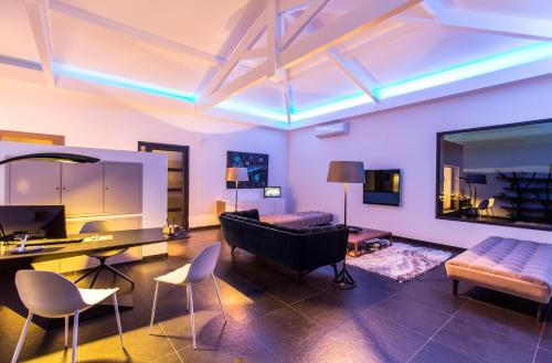 hotel version maquis santa manza