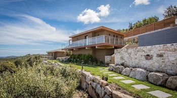 Hotel Version Maquis Santa Manza,Near The Beach,4 star