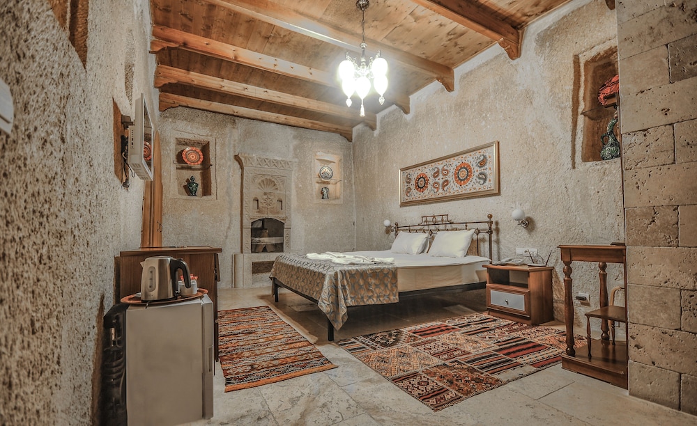 nomads cave hotel and rooftop