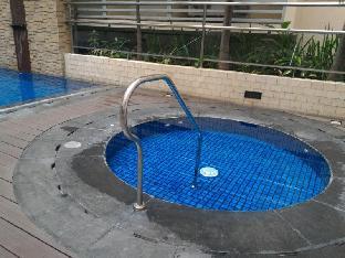 favila condotel 150 newport boulevard