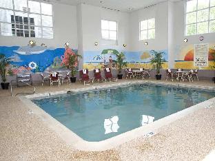 Hampton Inn By Hilton Concord/Bow,In The City Center,3 star