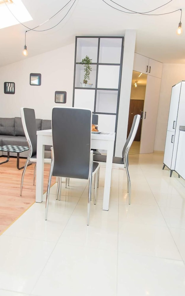 easy rent apartments konopnicka 3