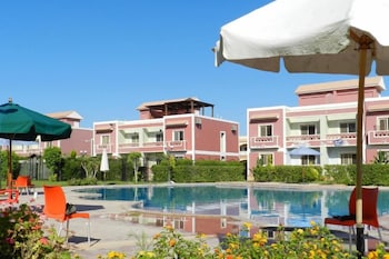 Marseilia Beach 2,,2.5 star
