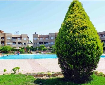 Marseilia Beach 2,,2.5 star
