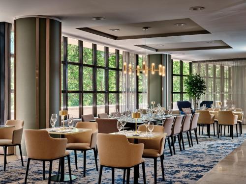 crowne plaza bratislava by ihg