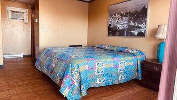 currys motel by oyo saginaw mi