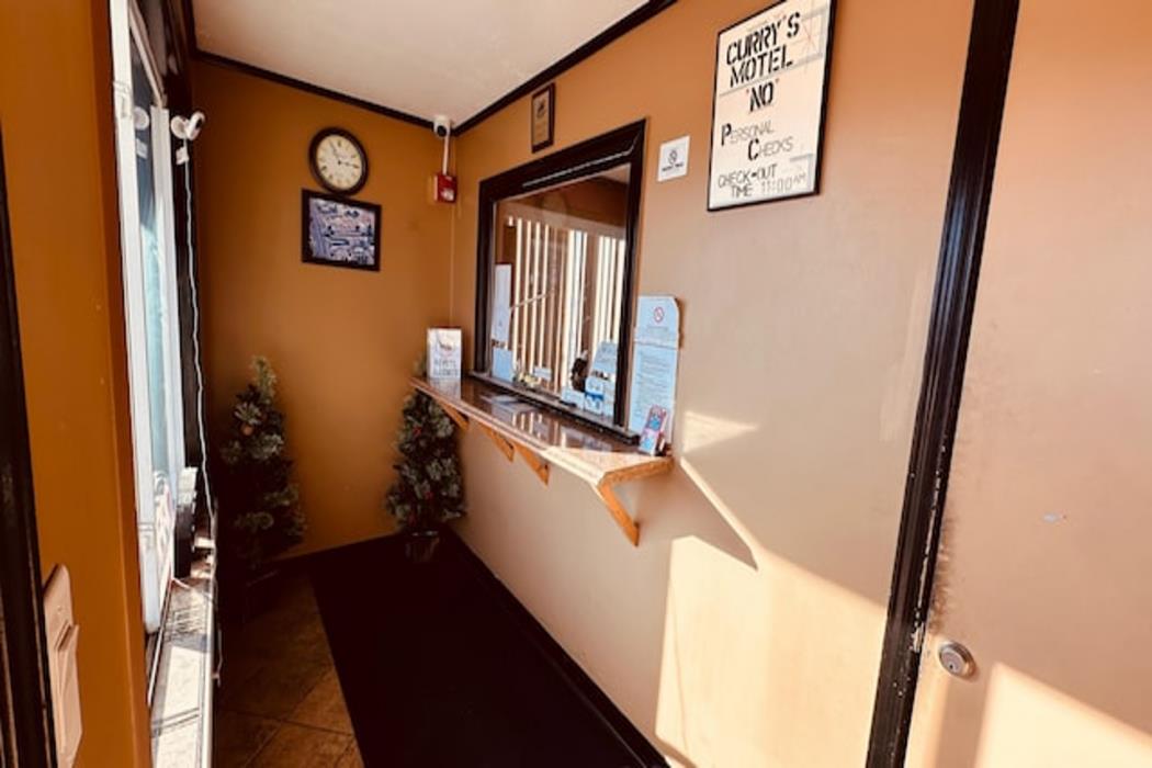 Curry’S Motel By Oyo Saginaw Mi,Chesaning>>Auburn,3 star