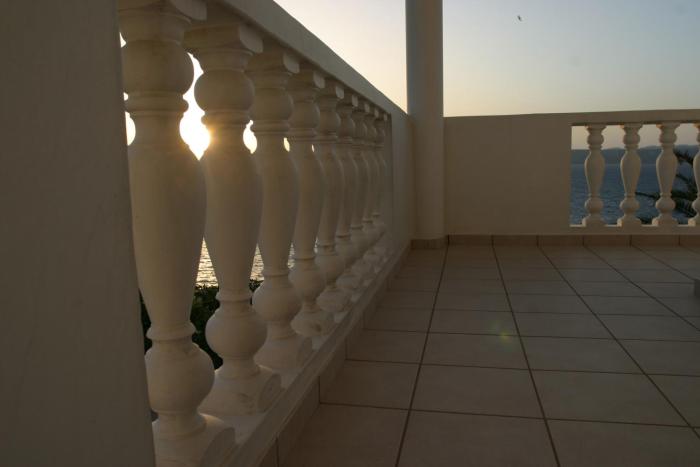 villa irini