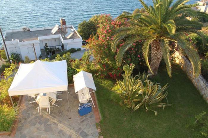 villa irini