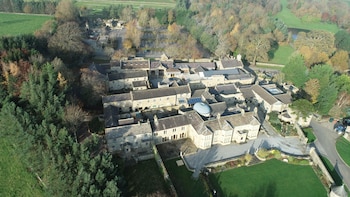 the saddle room restaurant