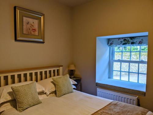 the saddle room restaurant