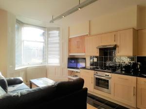 bath road apartments