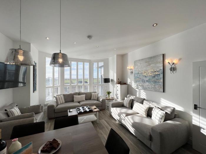 st annes beach apartments